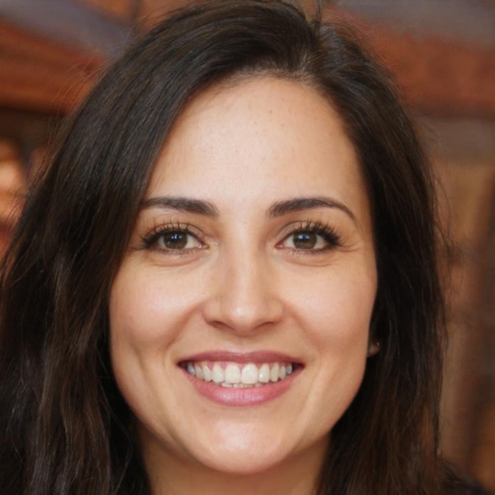 Portrait d'Amandine Rousselot, formatrice en acquisition client