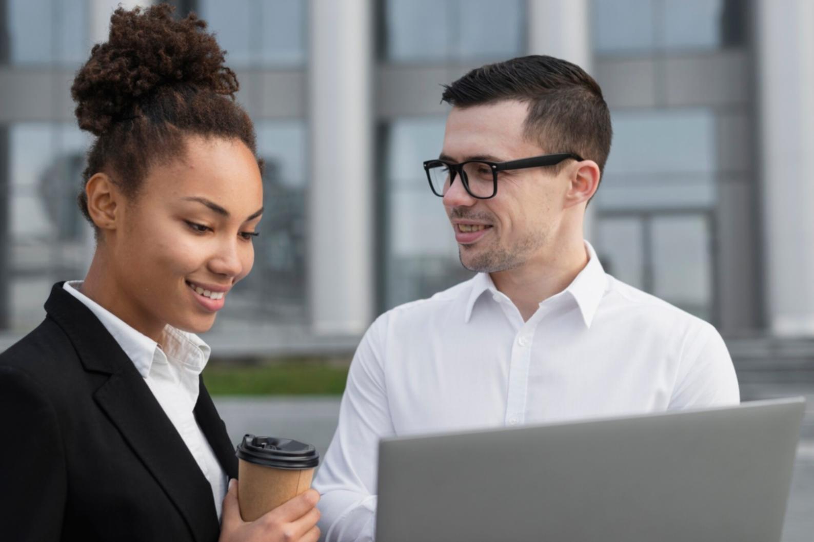 Suivi de performance marketing et ajustement stratégique